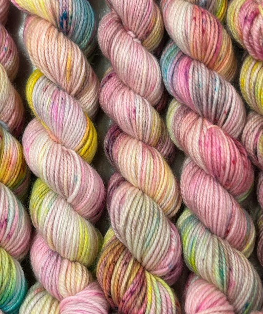 Hand Dyed Shiny Silk Yarn - 36 Yard Skein – Jennifer Wiles Studio